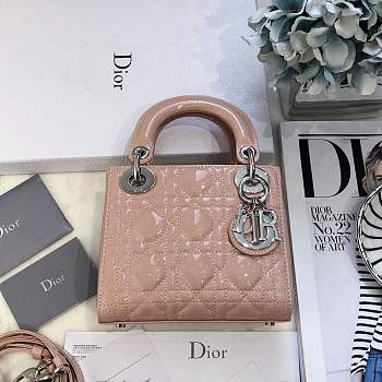 Mini Lady Dior bag size 17 CM &pink color &silver hardware