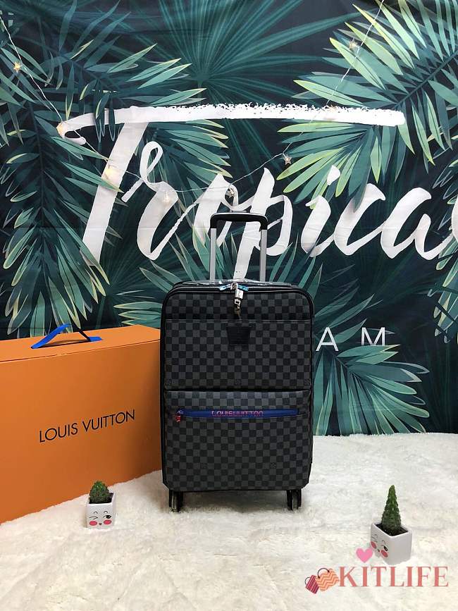 Louis Vuitton travel box Black colour - 1