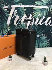 Louis Vuitton travel box Black colour - 5