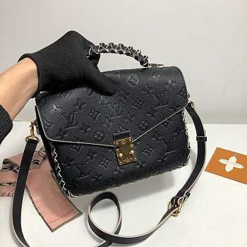 Louis Vuitton Monogram Empreinte Pochette Metis M43941 Black