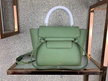 forubags Celine NANO BELT BAG IN GRAINED CALFSKIN green 175519