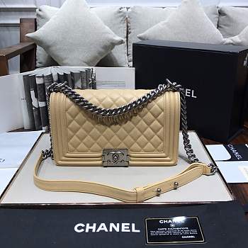 Chanel Medium Quilted lambskin leboy Bag in yellow& silver hardware 67086