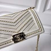forubags Chanel boy bag in white &gold hardware - 5