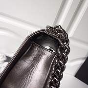forubags small Chanel boy bag with silver hardware - 2