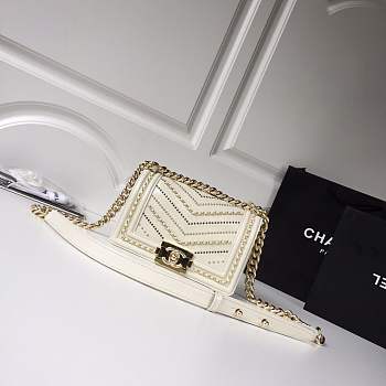 forubags small Chanel boy bag in white &gold hardware