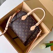forubags Louis Vuitton small Rivoli Monogram  M44543 - 5