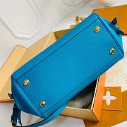 Louis Vuitton Milla Veau leather Handbag M54348 in blue - 6