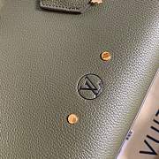 Louis Vuitton Milla Veau leather Handbag M54348 in green - 5