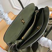 Louis Vuitton Milla Veau leather Handbag M54348 in green - 3