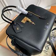 Louis Vuitton Milla Veau leather Handbag M54348 in black - 6