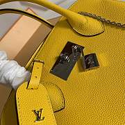 Louis Vuitton Milla Veau leather bag in yellow M54347 - 6