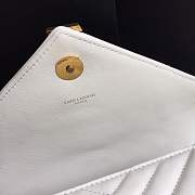 Forubags YSL MEDIUM COLLEGE BAG IN WHITE MATELASSÉ LEATHE GOLD HARDWARE - 2