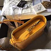 Forubags Chanel Gabrielle python Bag yellow - 3