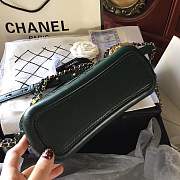 Forubags Chanel Gabrielle python Bag Green - 6