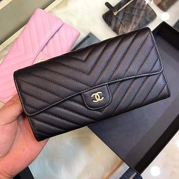 Chanel Wallet Calfskin in Black With Gold Hardware 80758