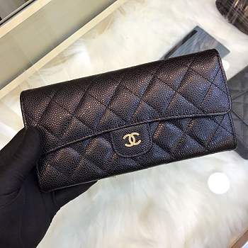 Chanel Wallet Caviar in Black surface green lining With Gold Hardware