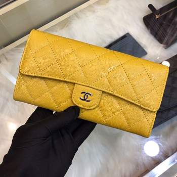 Forubags Chanel Wallet Caviar in Yellow With Silver Hardware