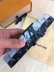  Louis Vuitton belt black buckle - 6