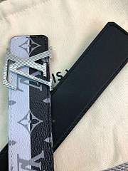 Forubags Louis Vuitton belt white&black silver buckle - 3