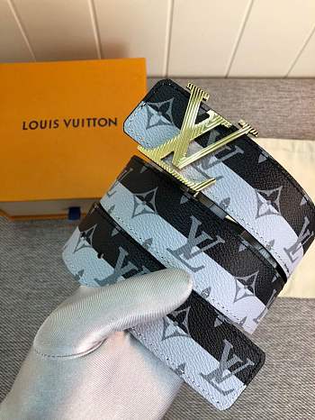 Forubags Louis Vuitton belt white&black gold buckle