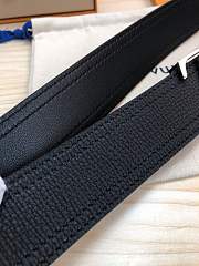 Forubags Louis Vuitton belt in black silver buckle - 2