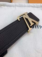 Forubags Louis Vuitton belt in black gold buckle - 2