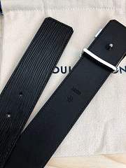 Forubags Louis Vuitton belt water ripple in black silver buckle - 3