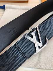 Forubags Louis Vuitton belt water ripple in black silver buckle - 5