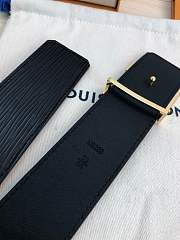 Forubags Louis Vuitton belt water ripple in black gold buckle - 4