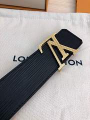 Forubags Louis Vuitton belt water ripple in black gold buckle - 2