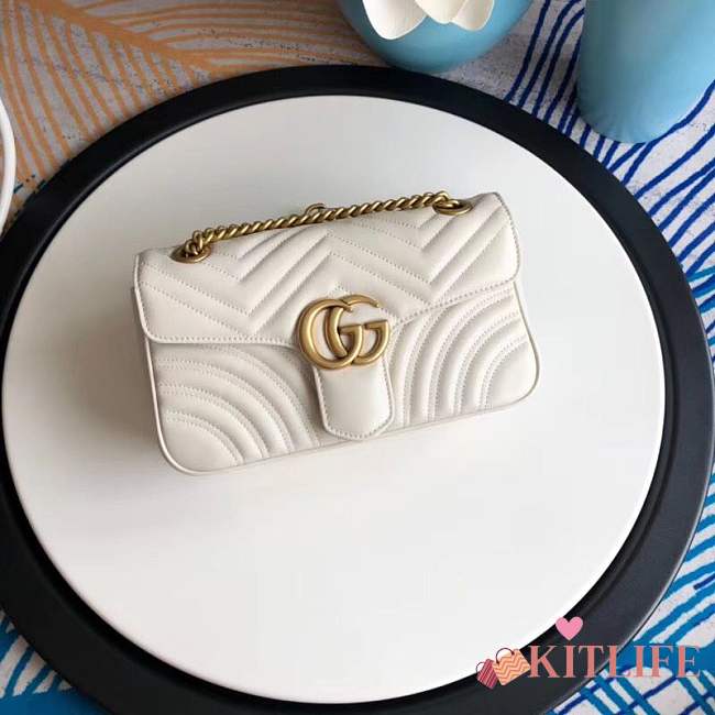 Forubags GG Marmont small matelassé shoulder bag Style ‎443497 DTDIT 9022 - 1