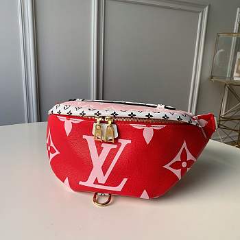 Forubags Louis Vuitton BUMBAG M44575