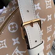 Forubags Louis Vuitton BUMBAG M44611  - 2