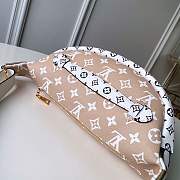 Forubags Louis Vuitton BUMBAG M44611  - 4