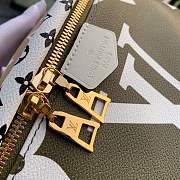 Forubags Louis Vuitton BUMBAG M44611  - 6