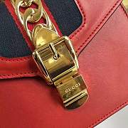 Forubags Gucci 470270 Sylvie Leather mini Bag red - 4