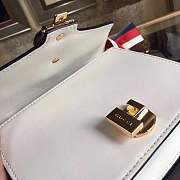 Forubags Gucci Sylvie Leather mini Bag 431666 white - 3