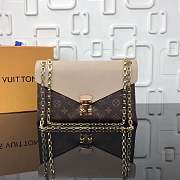 Forubags Louis Vuitton Monogram Pallas Chain M41200 Khaki - 1