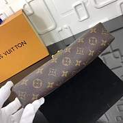 Forubags Louis Vuitton Monogram Pallas Chain M41200 black - 2