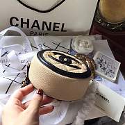  Chanel 18ss Flap Vintage Mini bag Beige - 2