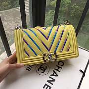 Forubags Chanel Multicolor Chevron Medium Boy Bag yellow - 6