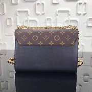 Forubags Louis Vuitton MM Handbag Twist Monogram Chain Shoulder Bag M44214  - 4