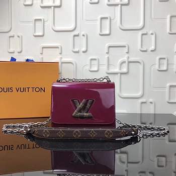 Forubags LV Twist M54730 Fuchsia