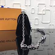 Forubags LV Twist M54730 Black - 4