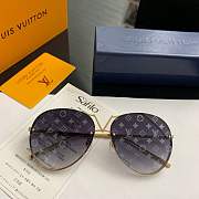 Forubags LOUIS VUITTON Woman sunglasses - 5