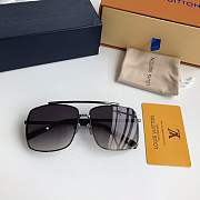 Forubags LOUIS VUITTON Z0536U Sunglasses - 5