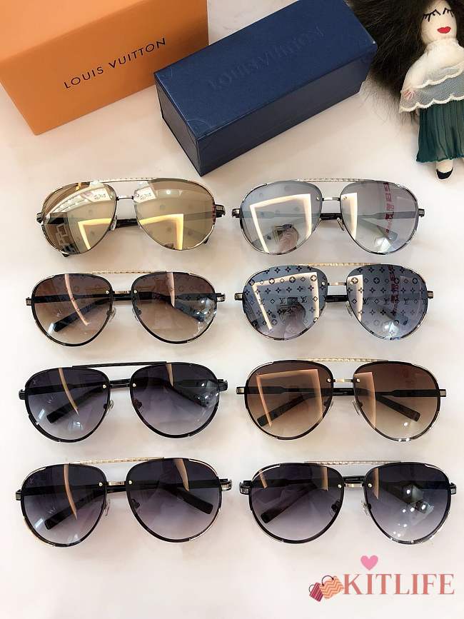 Forubags LOUIS VUITTON Sunglasses for man - 1