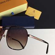 Forubags LOUIS VUITTON Sunglasses for man - 4