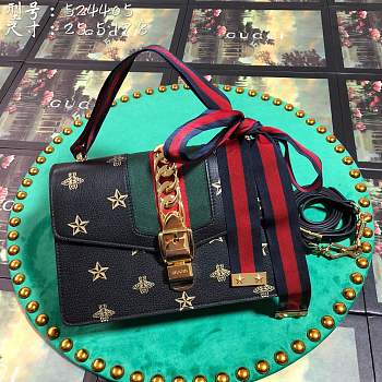 Forubags GUCCI Sylvie Bee Star small shoulder bag Style ‎524405 DJ2RG 8571