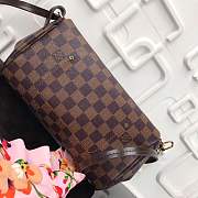 Forubags Louis Vuitton  Favorite Mm Monogram Brown Canvas Clutch N41274 - 3